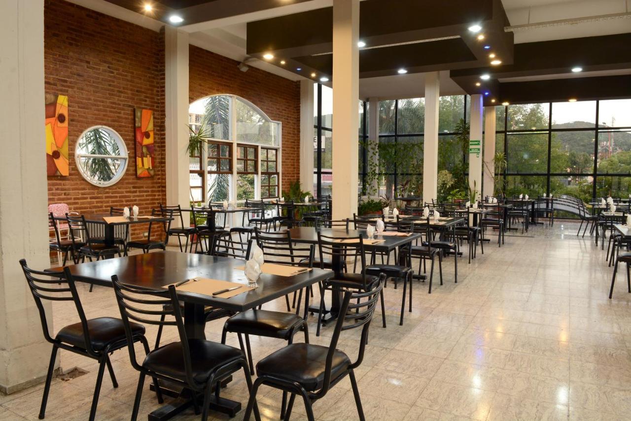 Hotel El Condado Villa Carlos Paz Eksteriør billede