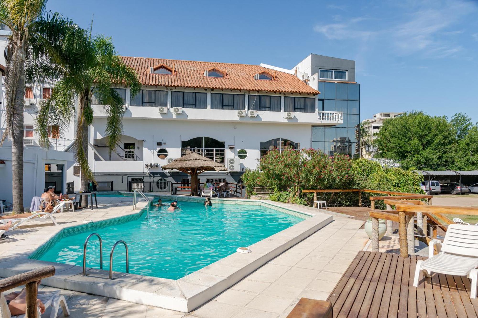 Hotel El Condado Villa Carlos Paz Eksteriør billede